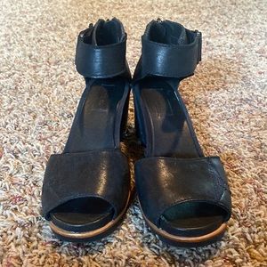 Sorel Joanie ll ankle strap sandals 7
